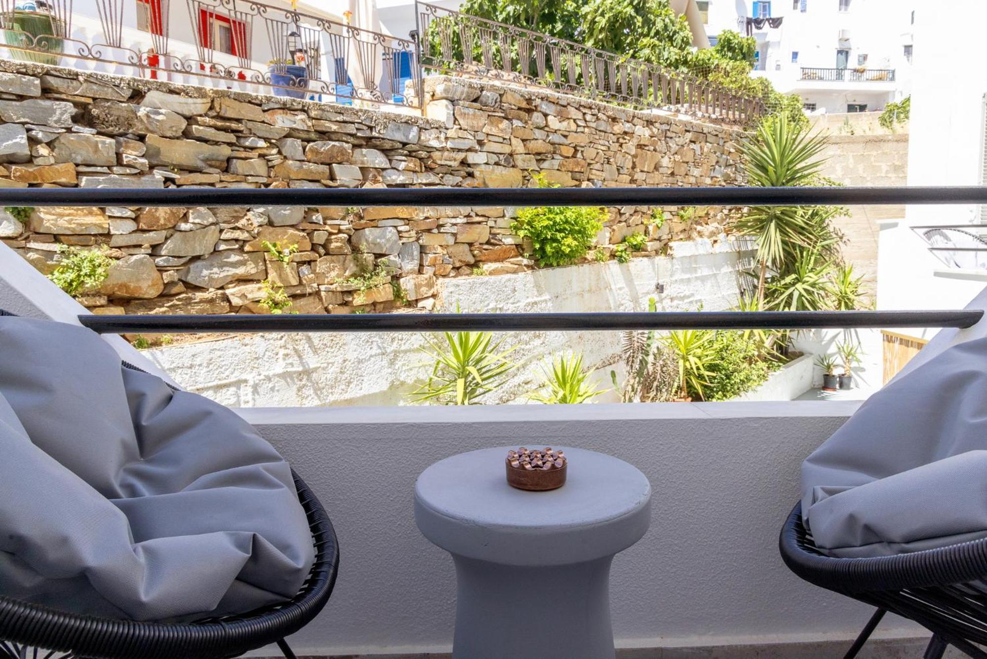 SEAMENTO suites Tinos Exterior foto